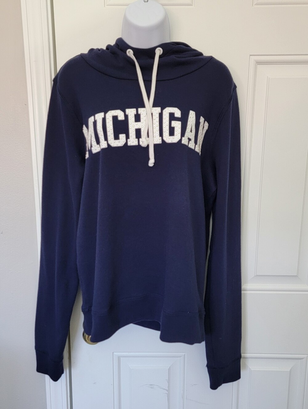 PINK Victoria's Secret Michigan Rhinestone Logo Pullover Hoodie Blue Size Large